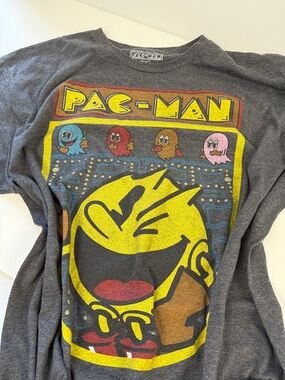 Pac-Man Men's Short Sleeve Graphic Tee - Charcoal